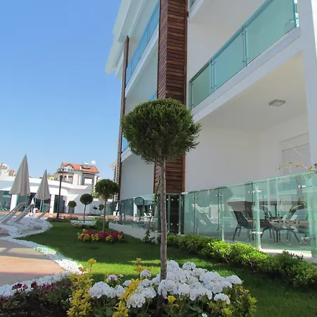 Gardenia Side